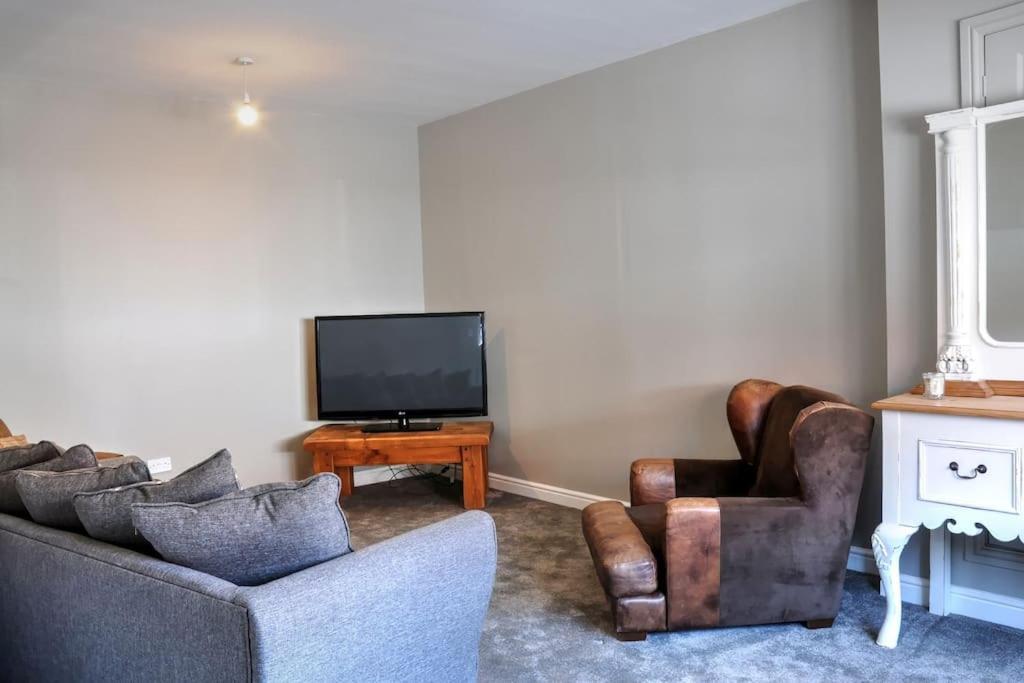 Queensgate Holiday Cottage Beverley With Parking Buitenkant foto